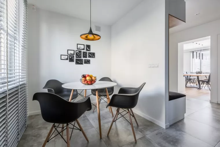Faire remplacer un vieux parquet de salle à manger par du carrelage moderne et élégant, Meaux, ARAS DECO